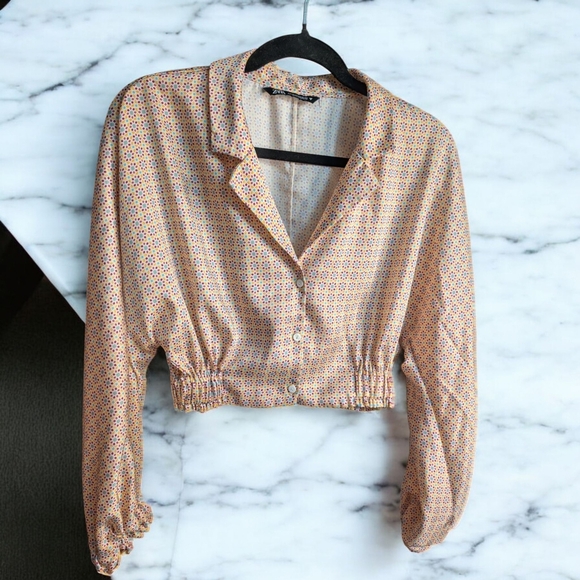 132.Zara Women's Patterned Button-Up Top - Picture 1 of 5